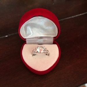 14k white gold wedding ring